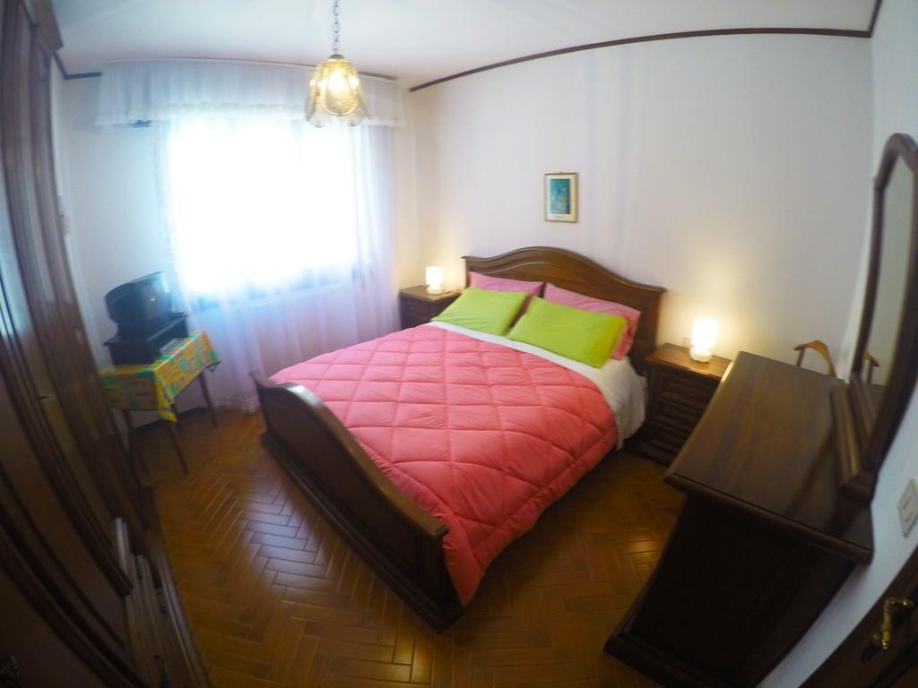 Caorle Economy Apartments Zimmer foto